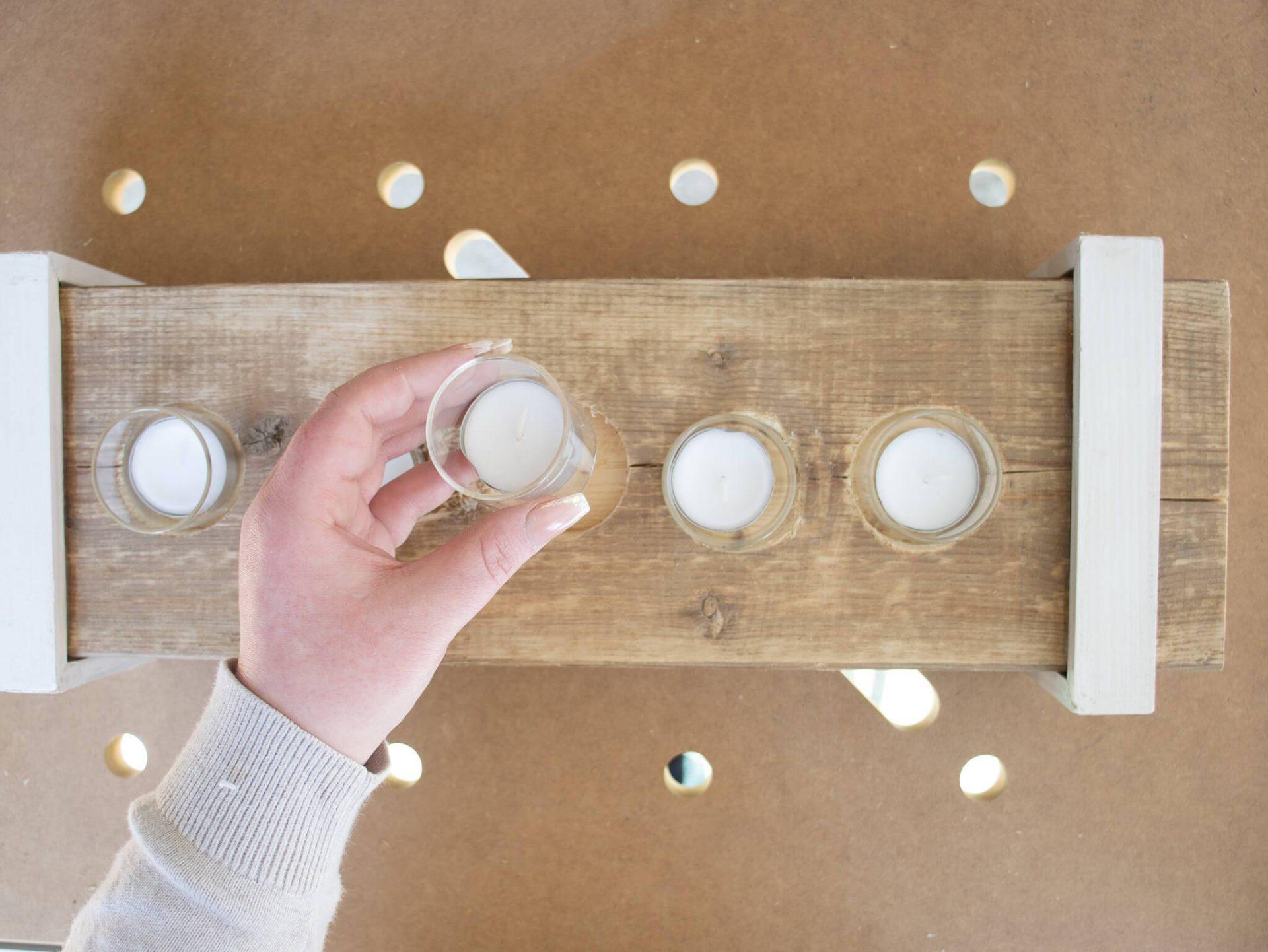 diy-teelichthalter-aus-holz-selber-bauen
