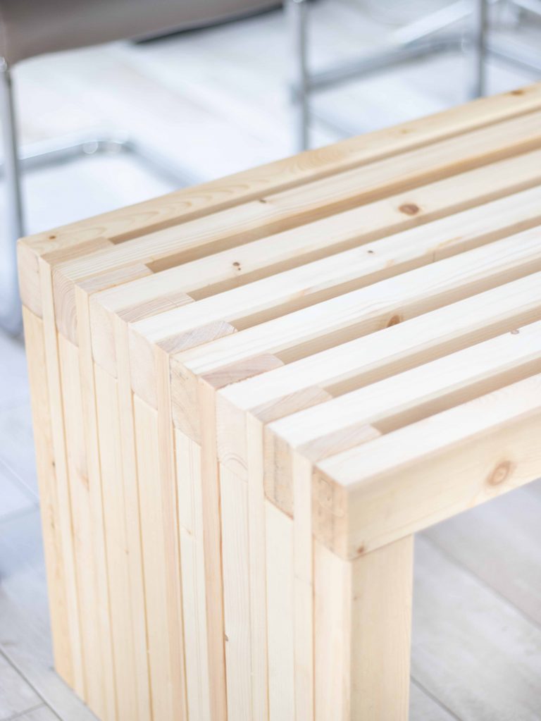 wie-man-eine-diy-holzbank-baut-gartenbank-holz-bauanleitung-pbff